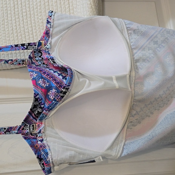 Swim Suits For All-top only,S20, cup support,pink,blue, zigzag & black. - Picture 4 of 9